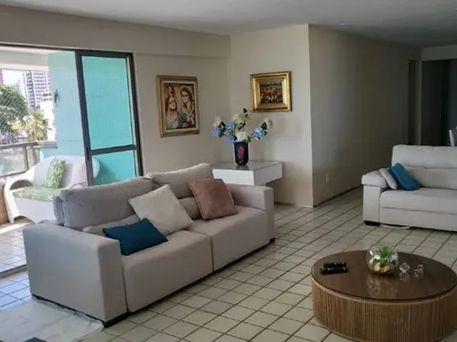 Imagem: O apartamento possui 4 Dormitórios, 4 Suítes, 5