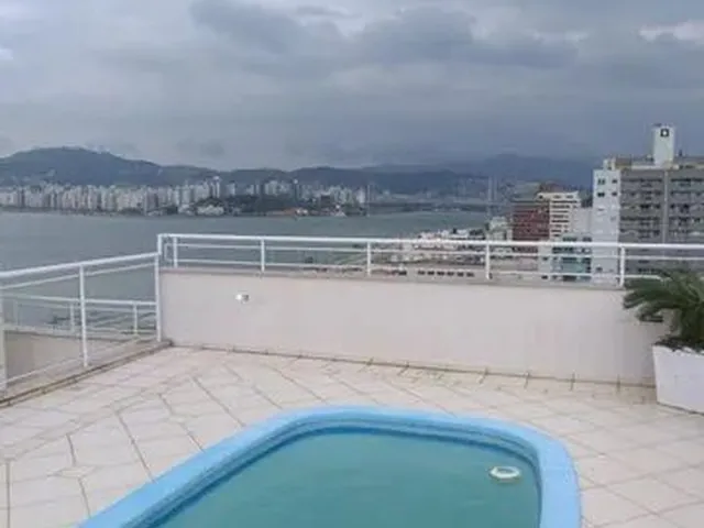 Imagem: Cobertura com 4 Dormitórios À Venda, 348