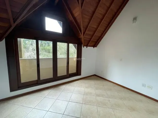 Imagem 16: Gramado - Apartamento Padrão - Ipê Amarelo