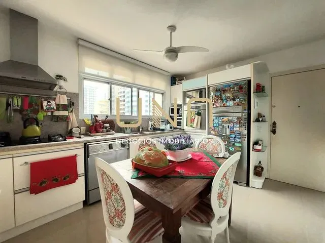 Imagem 8: Excelente Apartamento 3 Dorm. (2 Suites) Centro/Florianopolis