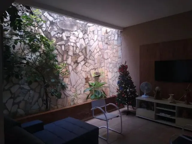 Imagem: Casa com 4 Qrs Sendo 2 Suítes para Alugar