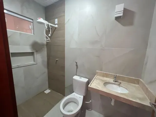 Imagem 14: Casa Nunca Habitada para Aluguel Com240 Metros Quadrados com 3...
