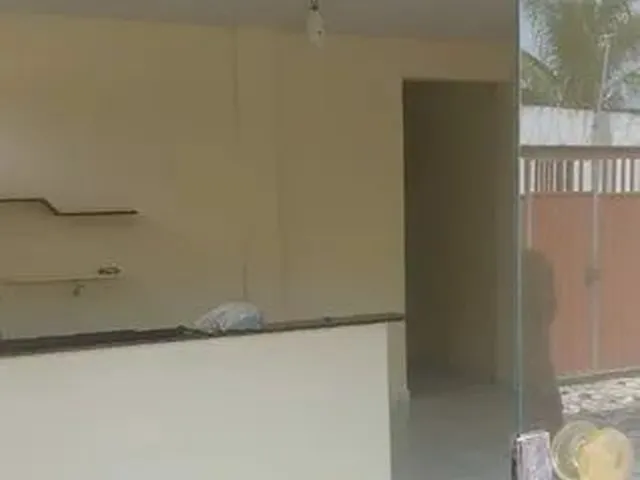 Imagem: O apartamento possui 2 Dormitórios, 1 Banheiro e está