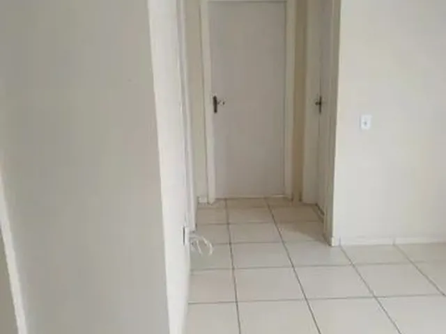 Imagem: Alugo Apartamento em Uvaranas com 2 Quartos