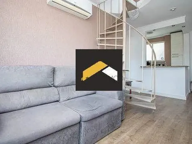 Imagem 2: Cobertura com 2 Dormitórios para Alugar, 78 M² por R$ 3.105/Mês - Passo