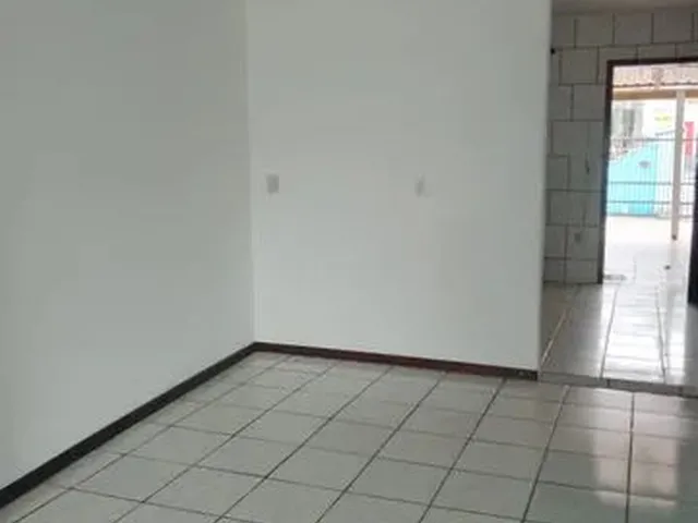 Imagem 5: Térrea para Aluguel Tem 80 Metros Quadrados com 2 Quartos em Czerniewicz - Jaraguá Do