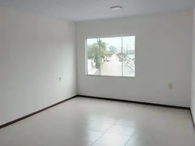 Imagem 6: Térrea para Aluguel Tem 80 Metros Quadrados com 2 Quartos em Czerniewicz - Jaraguá Do