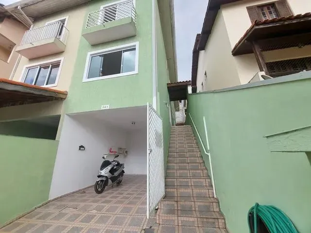 Imagem: Cotia - Casa Padrão