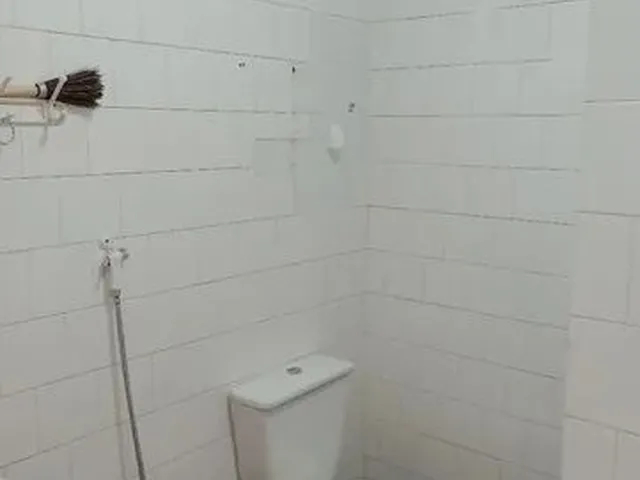 Imagem 2: Alugo 1/4 e Sala: Dois de Julho -Centro