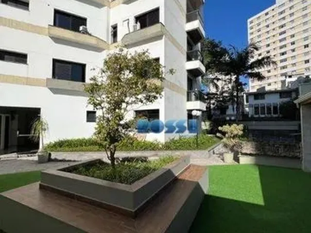 Imagem: Apartamento com 4 Dormitórios, 225 M²