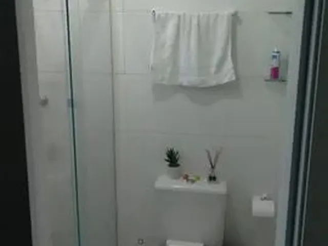 Imagem: Alugo Suíte Apartamento Centro