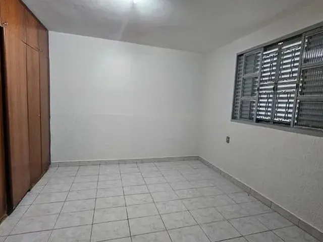 Imagem 5: Excelente Casa - Qe 15 - Guará II - Aluguel