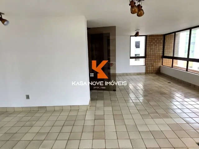 Imagem 14: Aluguel de Apartamento de Luxo na Graça, Salvador-BA: 3 Quartos, 3 Suítes, 2 Salas, 5