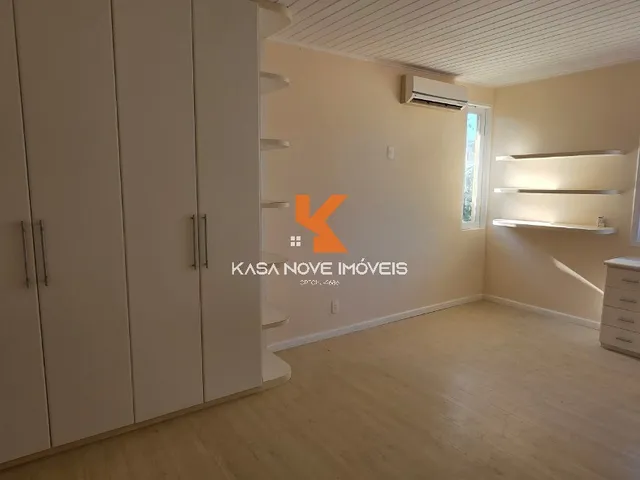 Imagem 10: Imóvel de Luxo à Venda em Vilas do Atlântico, 4 Quartos, 3 Suítes, 3 Salas, 5