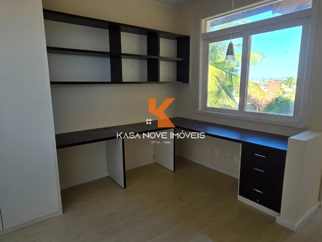 Imagem 4: Imóvel de Luxo à Venda em Vilas do Atlântico, 4 Quartos, 3 Suítes, 3 Salas, 5