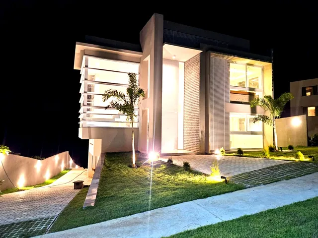 Imagem: Casa de luxo em condomínio à venda em