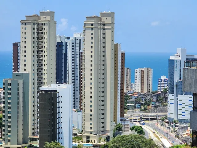 Imagem 6: Apartamento à Venda em Salvador-BA, Horto Florestal: 4 Quartos, 4 Suítes, 2 Salas, 6