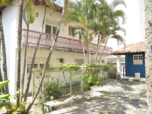 Imagem 11: Casa para locação na Pituba, Salvador-BA: 8 quartos, 3 suítes, 2 salas, 5 banheiros, 3