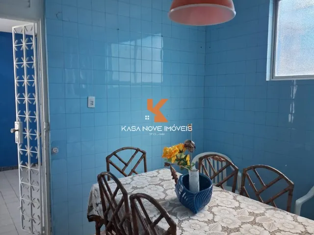 Imagem 3: Casa à venda em Salvador-BA, bairro Roma: 5 quartos, 1 suíte, 3 salas, 3 banheiros, 3