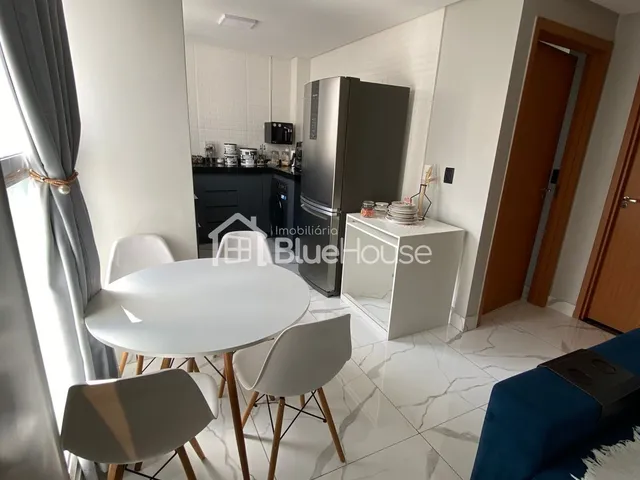 Imagem: O apartamento possui 2 Dormitórios, 1 Banheiro, 1 Vaga na