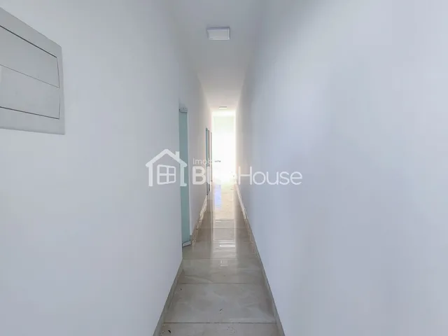 Imagem 7: Casa de 3 Quartos sendo 1 suíte em acabamento Premium no Setor Vila Oliveira