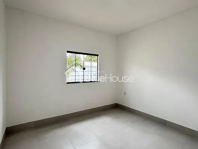Imagem 12: Casa de 2 Quartos sendo 1 suíte em acabamento Premium no Parque Montreal - Aparecida de