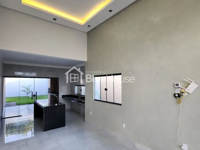Imagem 2: Casa de 3 Quartos sendo 1 suíte em acabamento Premium no Vila Oliveira em Aparecida de