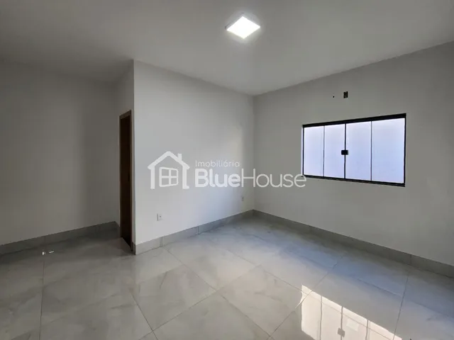 Imagem 3: Casa de 3 Quartos sendo 1 suíte em acabamento Premium no Vila Oliveira em Aparecida de