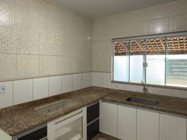 Imagem 2: Casa de 3 Quartos sendo 1 suíte em acabamento Premium no Parque Trindade
