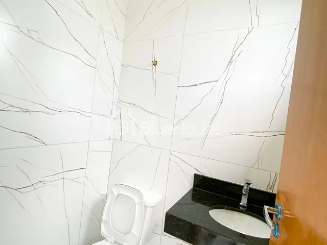 Imagem 15: Casa de 3 Quartos sendo 1 suíte em acabamento Premium no Setor Conde dos Arcos