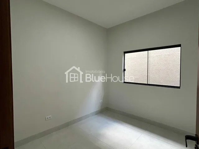 Imagem 3: Casa 3 quartos com suíte em Trindade, entrada quase zero e alto padrão com pé direito