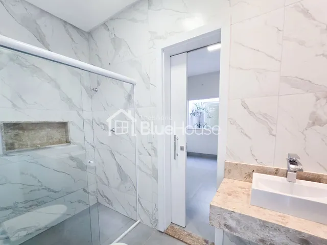 Imagem 12: Casa de 3 Quartos sendo 2 suítes em acabamento Premium proximo ao Moinho dos Ventos
