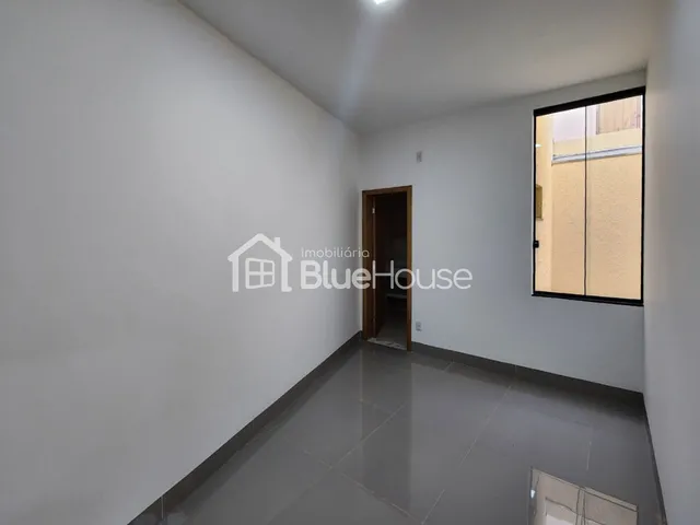 Imagem 13: Casa de 3 Quartos sendo 1 suíte em acabamento Alto Padrão no Bairro Independência –