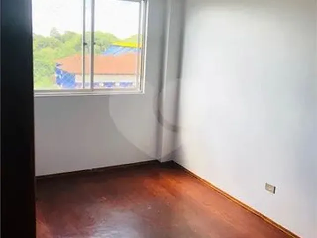 Imagem 9: Apartamento a Venda com 2 Quartos em Cascavel