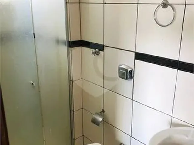 Imagem 15: Apartamento a Venda com 2 Quartos em Cascavel