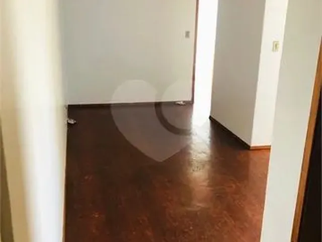 Imagem 14: Apartamento a Venda com 2 Quartos em Cascavel