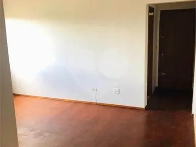 Imagem 7: Apartamento a Venda com 2 Quartos em Cascavel