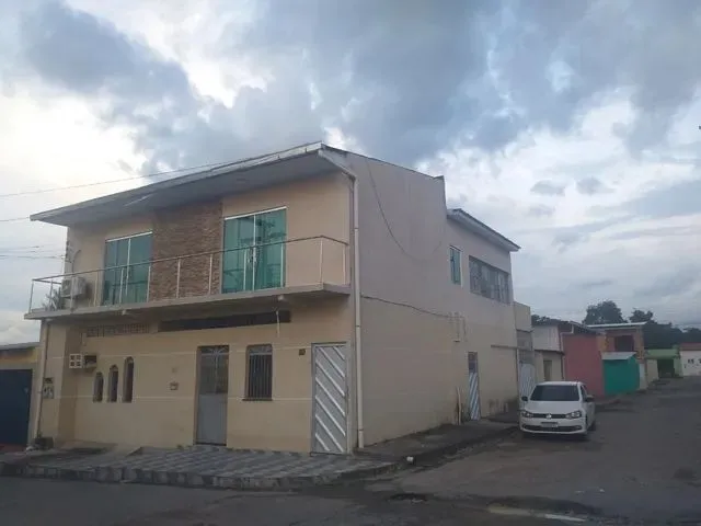 Imagem: Casa para Venda com 256 Metros Quadrados