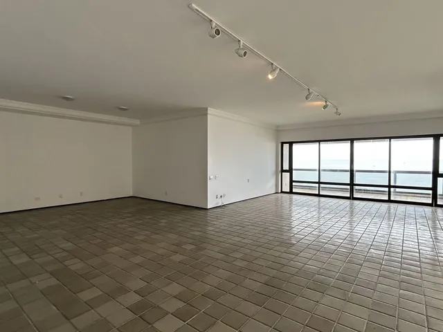 Imagem: O apartamento possui 4 Dormitórios, 4 Suítes, 6