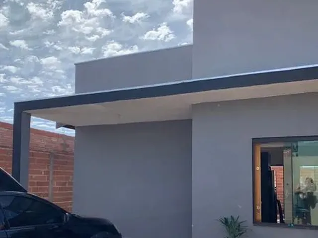 Imagem: Casa À Venda!