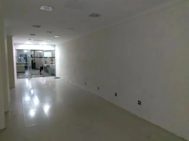 Imagem: Sala Térrea com 90M, Ao Lado do Niterói
