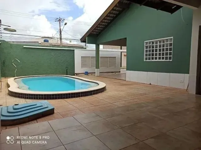 Imagem: E - Casa no Bairro São Francisco