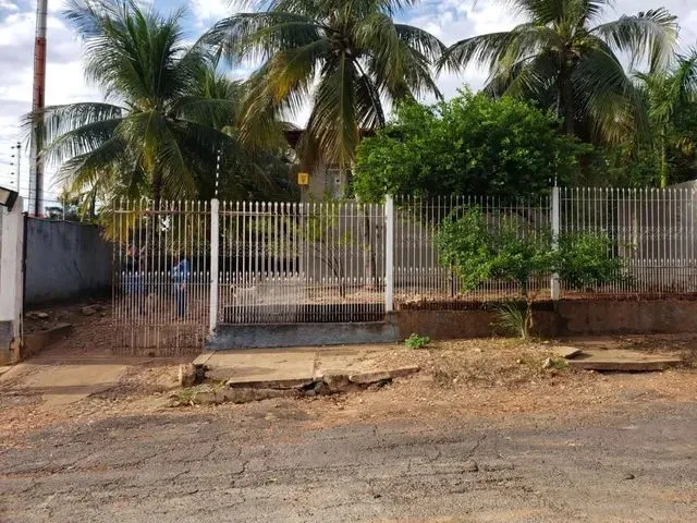 Imagem 1: Casa no Bairro Jardim Califórnia