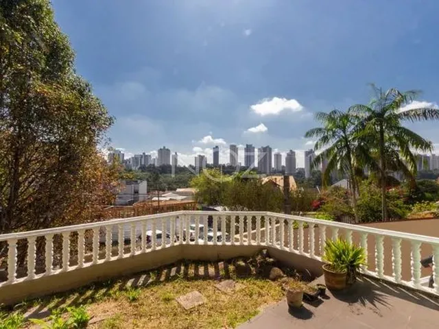Imagem: Casa em Área Nobre do Mossunguê