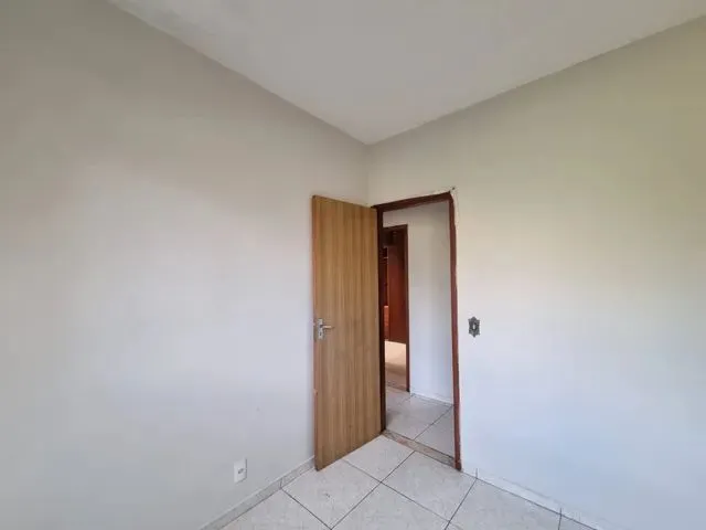 Imagem 2: Apartamento com 3 Dormitórios para Alugar em Contagem