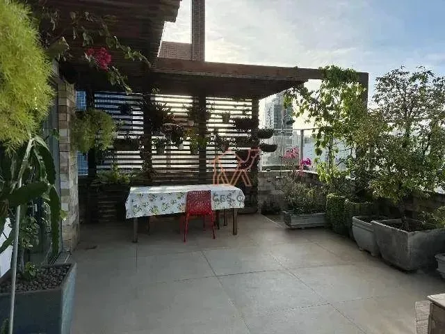 Imagem 3: Cobertura com 4 Dormitórios para Alugar, 212 M² - Santo Antônio - Belo Horizonte/Mg