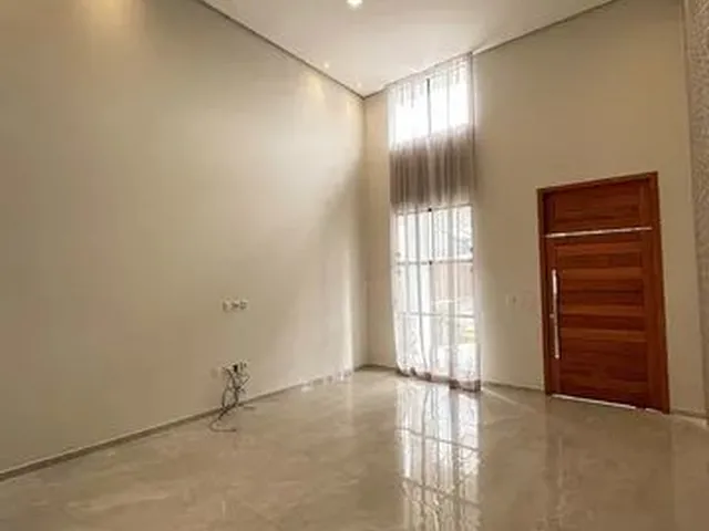 Imagem: Aluga - Se Casa Térrea no Condomínio Amarilis
