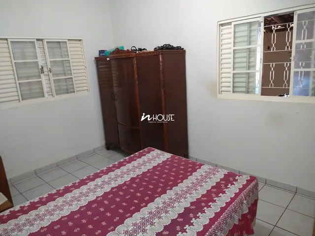 Imagem 3: Casa com 3 Quartos Sendo 1 Suíte no Bairro Presidente Roosevelt