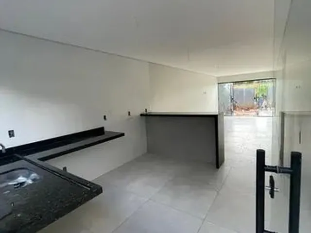 Imagem 3: Casa Térrea Setor de Chacara Lucio Costa com 3 Quartos