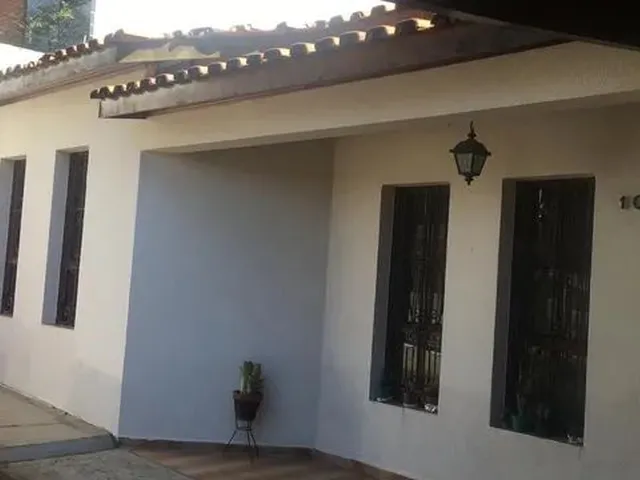 Imagem: Casa Térrea 400 M² Terreno no Bairro Jardim